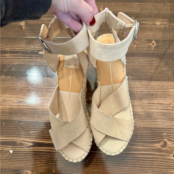 Dolce Vita Beige Espadrille Wedge Sandals Size 8.5 NWOB - Picture 3 of 8